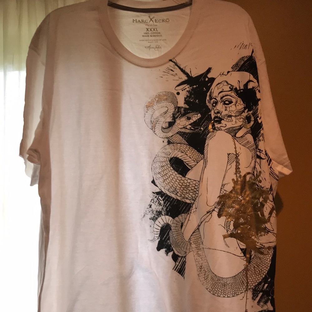 NWT Marc Ecko Cut and Sew 3XL graphic tee.